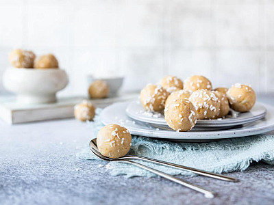 Datlové kuličky s kokosem